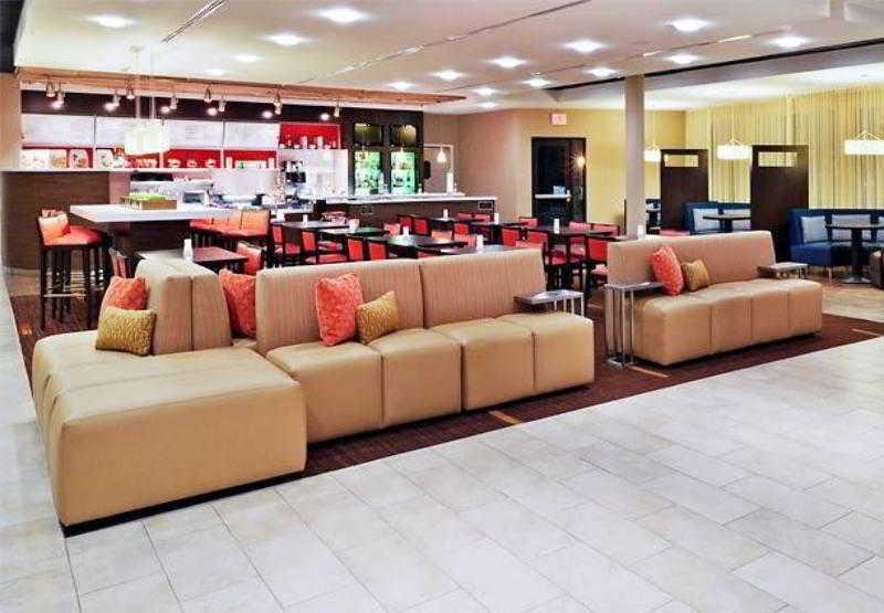 Hotel Courtyard By Marriott Tulsa Woodland Hills Exterior foto