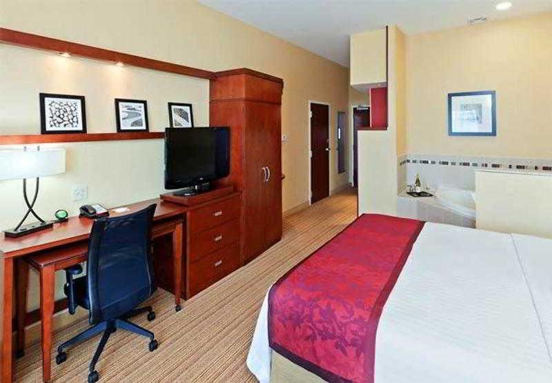 Hotel Courtyard By Marriott Tulsa Woodland Hills Exterior foto