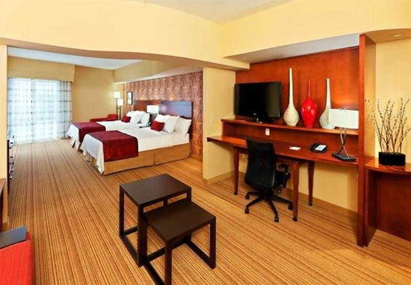 Hotel Courtyard By Marriott Tulsa Woodland Hills Exterior foto